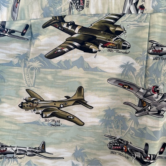 Kalaheo Mens Hawaiian Style WW2 American Bombers Planes Mens Shirt XL Ha… - Picture 4 of 5